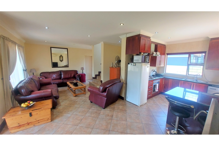 3 Bedroom Property for Sale in Melodie North West